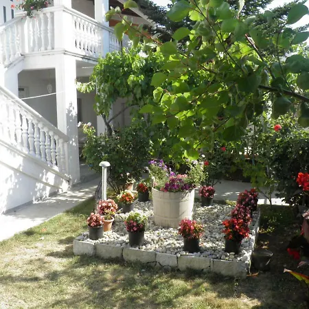 Apartment Josini Dvori Biograd Na Moru