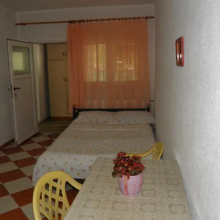 Apartment Josini Dvori Biograd Na Moru