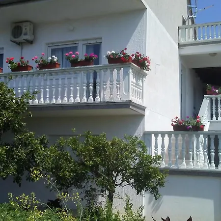 Appartamento Josini Dvori Biograd Na Moru